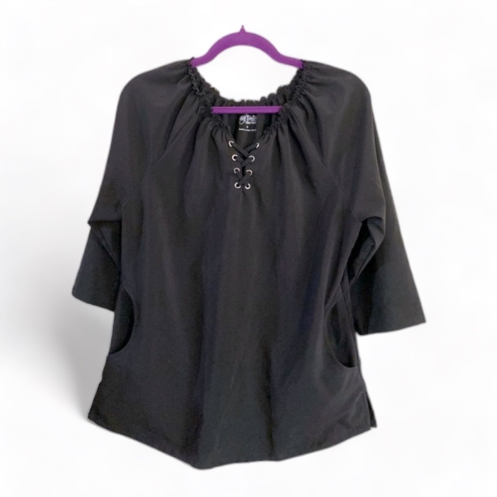 NWOT Easy Stretch “Butter Soft” Scrub Top (Synched Neck Line w Lace Up Detail)